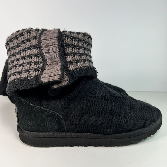 UGG Australia Boots Women's Sz 7 Black Gray Buttons Foldover Cable Knit - Picture 16 of 16